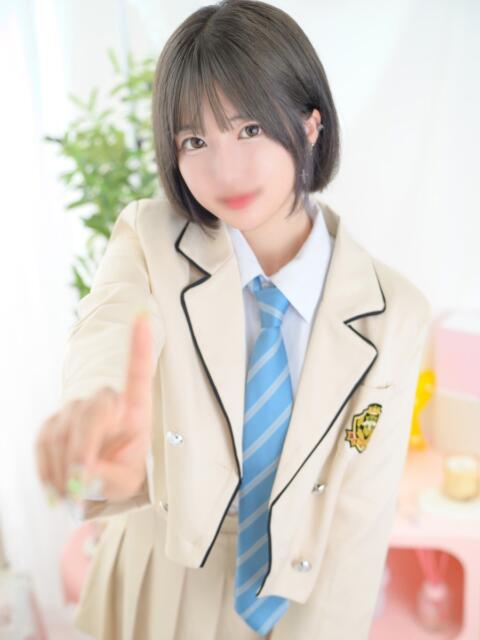 かおる E+アイドルスクール　大阪・日本橋店（デリヘル）