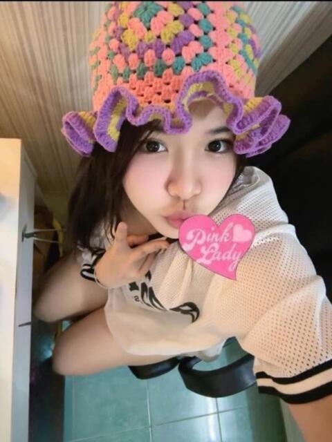 シズク PINKLADY（アジアンデリヘル）