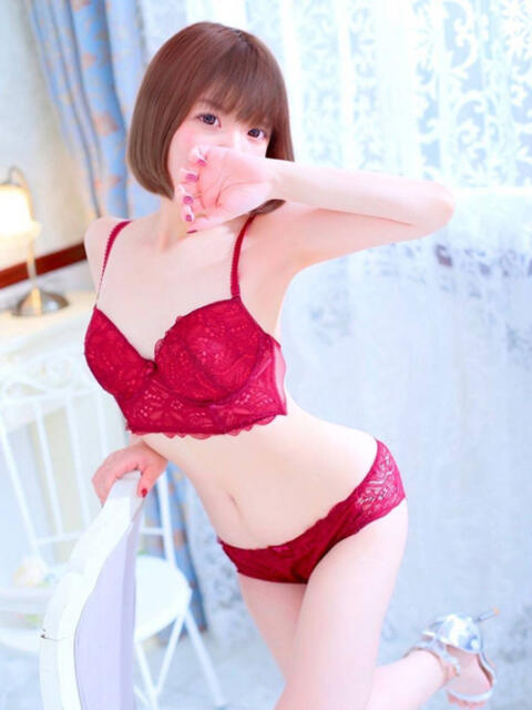 七菜香（ななか） あなたの妻（人妻系デリヘル）