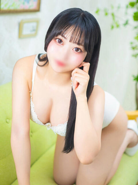 れいら S級美女専門　ロイヤルリング（デリヘル）