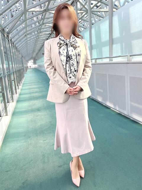 椿 優子 昼妻夜 滋賀店（駅待ち合わせ人妻デリヘル）