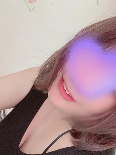 りな 舐めフェチの会（クンニ専門オナクラ）