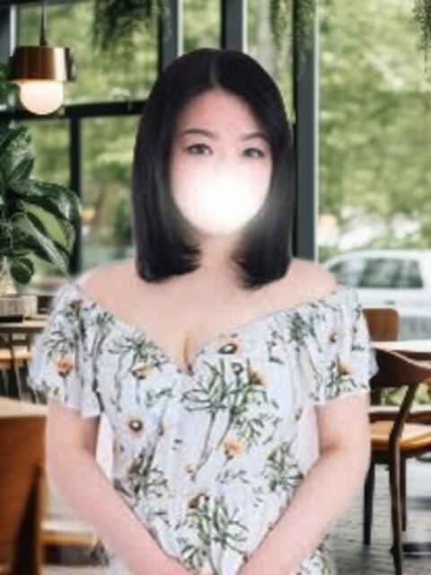 園崎 鶯谷ワンハート（ぽっちゃり人妻デリヘル）