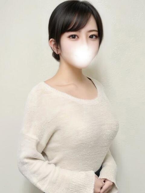 ひな♪大人の色香にドキドキ 女子大生専門店白百合（デリヘル）