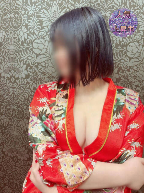 桜（さくら） 大阪ツーショット・キャバクラ　和（ツーショットキャバクラ）