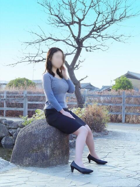 望月 すみれ こあくまな熟女たち三河店（KOAKUMAグループ）（人妻・熟女デリヘル）