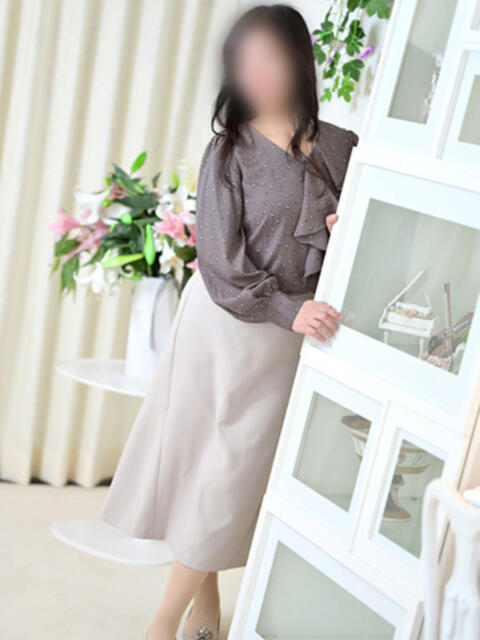 ひろみ 奥様の実話 梅田店（人妻ホテヘル）