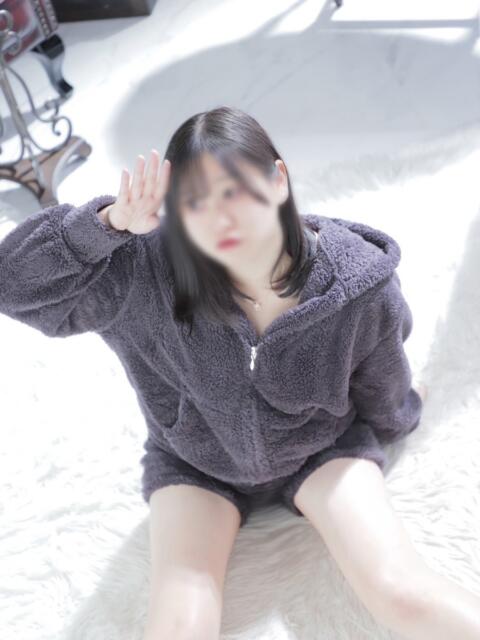 みなみ ベイビーモコ（セクキャバ）