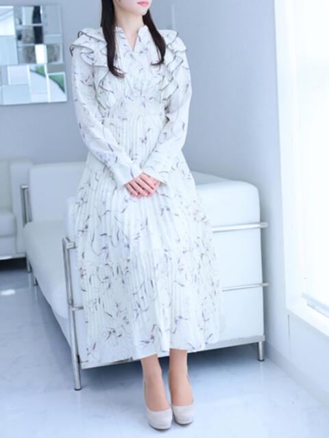 奈留(なる) グランドオペラ福岡（高級デリヘル）