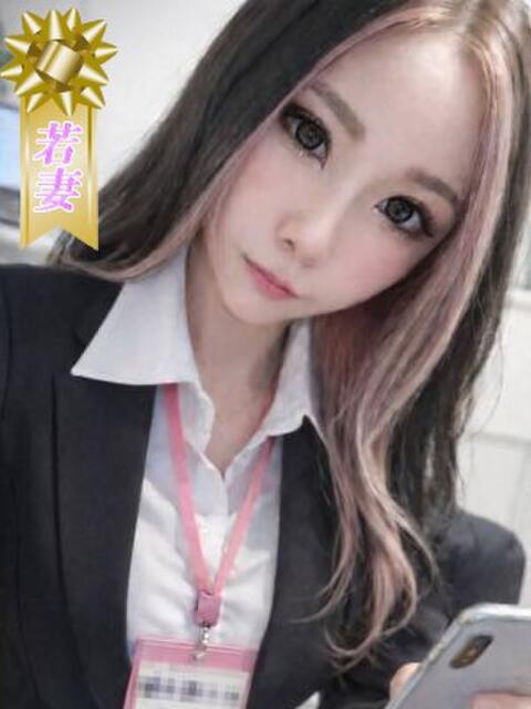 和泉（いずみ） 素人人妻オフィス旭店（人妻系デリヘル）