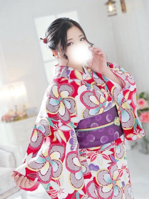 まりな ぽっちゃり巨乳素人専門店ぷにめろ西船橋店（ぽっちゃり系デリヘル）