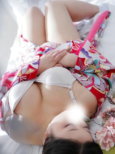 まりな ぽっちゃり巨乳素人専門店ぷにめろ西船橋店（ぽっちゃり系デリヘル）