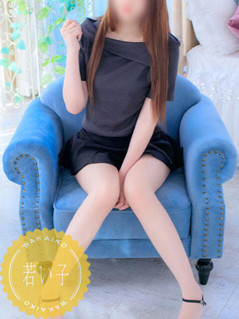 にじか【若い子】 恵比寿コレクション　久留米本店（人妻デリヘル）