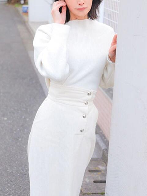 泉 素人妻達☆マイふぇらレディー（人妻系ホテヘル＆デリヘル）