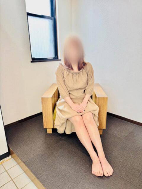 夏菜（なつな） おもてなし婦人（人妻系デリヘル）