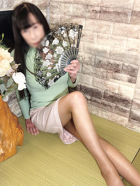 ちさと ぐらんまま（熟女デリヘル）