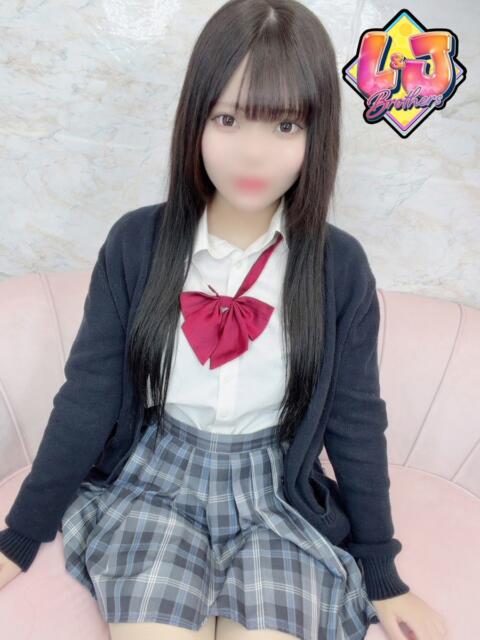 るん 経験極浅で好奇心旺盛! L&Jブラザーズ(デリヘル)