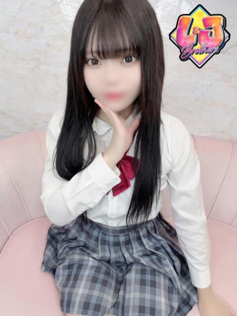 るん 経験極浅で好奇心旺盛! L&Jブラザーズ(デリヘル)