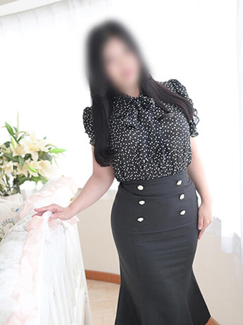 ゆりこ 奥様の実話 谷九店（人妻ホテヘル）