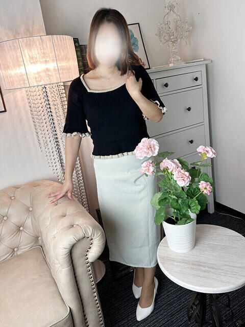 陣内 熟女待機所 厚木店（熟女デリヘル）