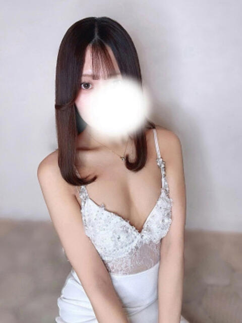 葉月ななみ ELTERAS TOKYO - エルテラス -（【非風俗】メンズエステ）