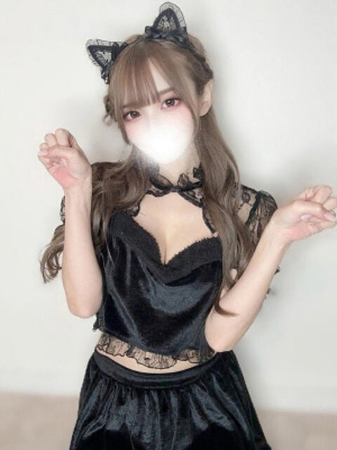 白愛せりな ELTERAS TOKYO - エルテラス -（【非風俗】メンズエステ）