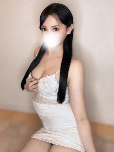 美園まみ ELTERAS TOKYO - エルテラス -（【非風俗】メンズエステ）