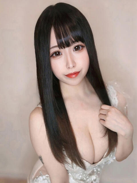 夢菜みなみ ELTERAS TOKYO - エルテラス -（【非風俗】メンズエステ）