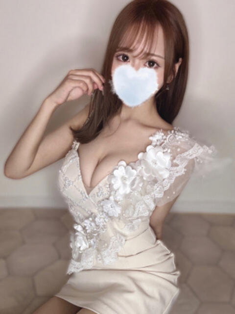 夏目らん ELTERAS TOKYO - エルテラス -（【非風俗】メンズエステ）