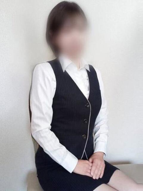 市川 えり ベストマダム（人妻・熟女デリヘル）