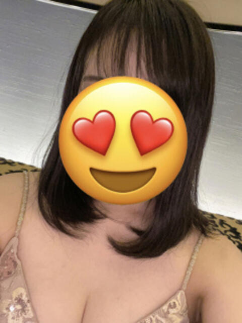 なな 神田エマニエル（セクキャバ）