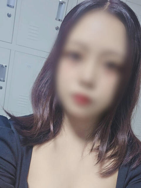 りつ X-PARTY（セクキャバ）