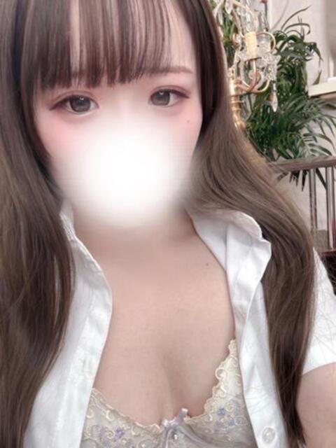 ゆか ふぁーすと・きす（キス専門店舗型ヘルス）