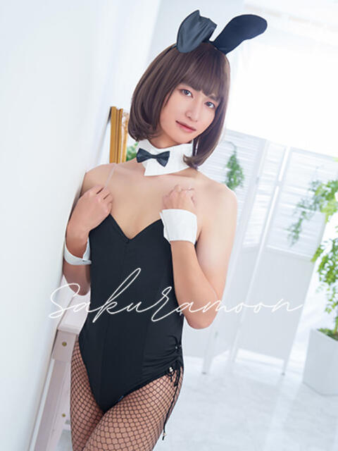 なつみ ニューハーフ・男の娘・女装系デリヘル　ピーチムーン五反田店（ニューハーフデリヘル）