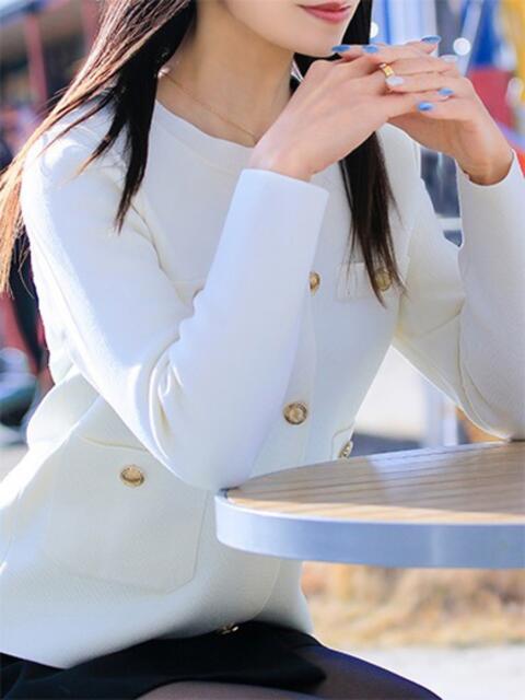 なぎさ CELEB FACE FUKUOKA（人妻デリヘル）