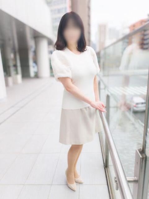 まみ 五反田・品川おかあさん（待ち合わせ型デリヘル）