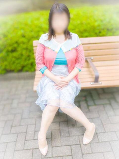 みさと 五反田・品川おかあさん（待ち合わせ型デリヘル）
