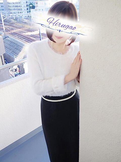 紫音 昼顔妻 五反田店（人妻系デリヘル）