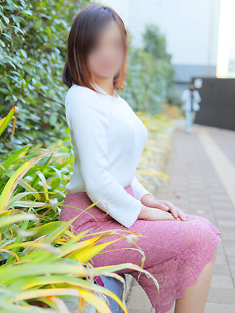 萌絵 出会い系人妻ネットワーク 新宿〜池袋編（待合せ型人妻系デリヘル）