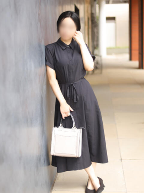 葉月 出会い系人妻ネットワーク 新宿〜池袋編（待合せ型人妻系デリヘル）