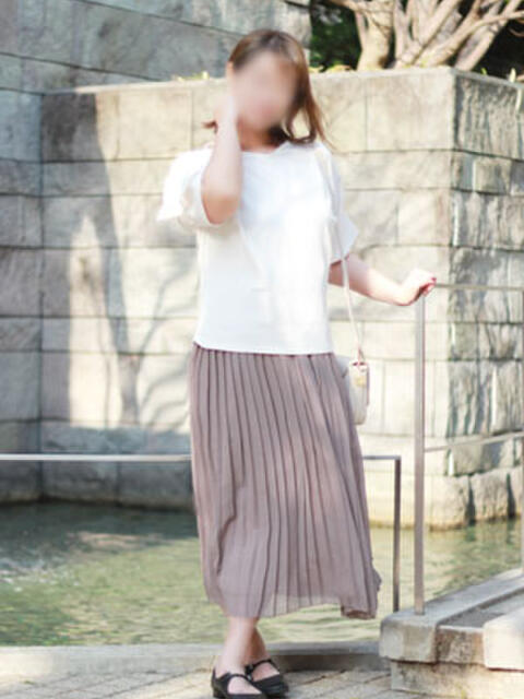 明奈 出会い系人妻ネットワーク 新宿〜池袋編（待合せ型人妻系デリヘル）