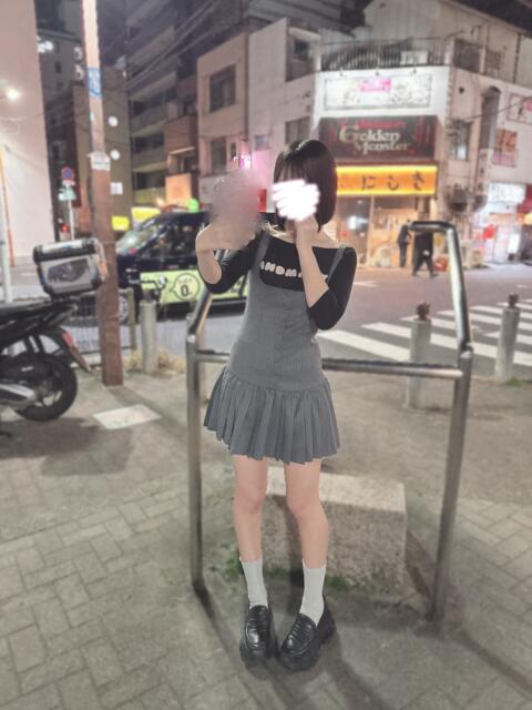 ゆい【顔良し、スタイルよし、器量良しの文句なし三冠王】 錦糸町派遣型JKリフレガチあい（派遣リフレ）