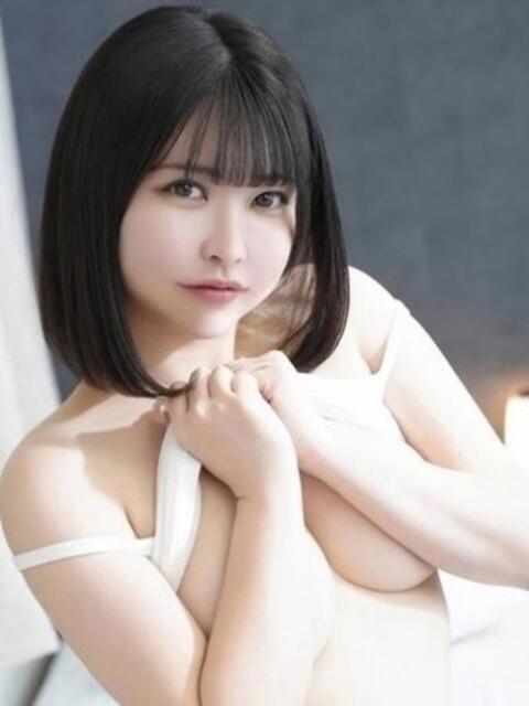 まゆ 隙のあるエステ（風俗エステ）