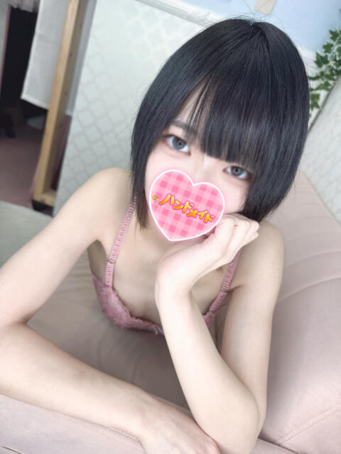 りず 上野ハンドメイド（派遣型オナクラ）