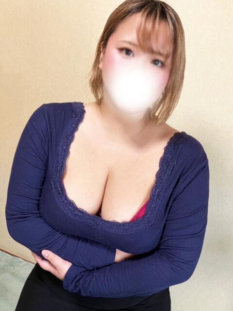 いおり ぽっちゃり巨乳素人専門店ぷにめろ八王子店（ぽっちゃり系デリヘル）