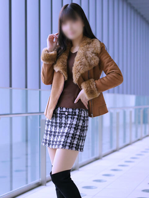 かりな 新宿ミセスラウンジ東京（待ち合わせ＆デリバリー）