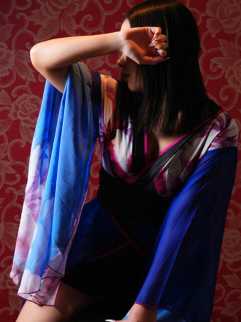 ドⓂ･わーるど 秘密倶楽部 凛 船橋本店（お姉さん・人妻デリへル）