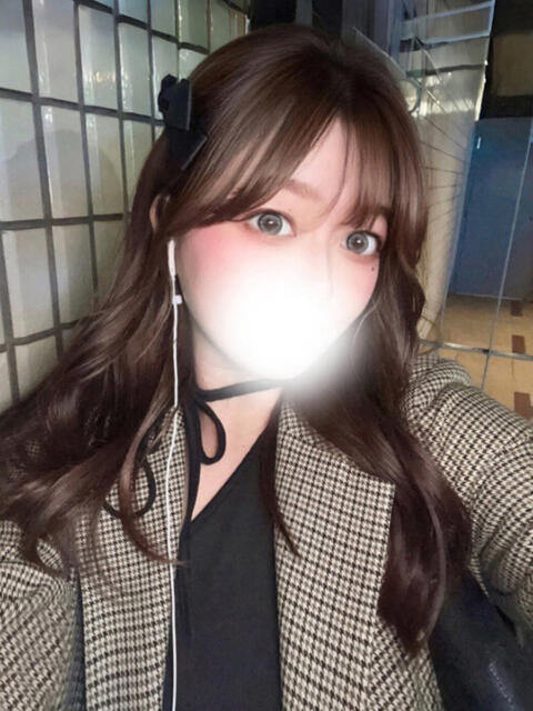 えみる 渋谷わんわん（ホテヘル＆デリヘル）