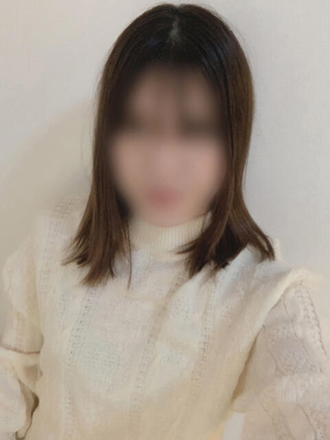 かすみ★天然沖縄エロ美人 かりゆしOLの秘密【20代沖縄美女多数在籍-デリヘル×ヌードエステ】（性感エステ＆デリヘル）
