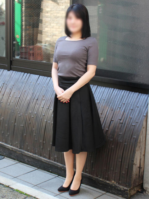 たお 完熟ばなな神戸・三宮店（待ち合わせ型熟女デリヘル）